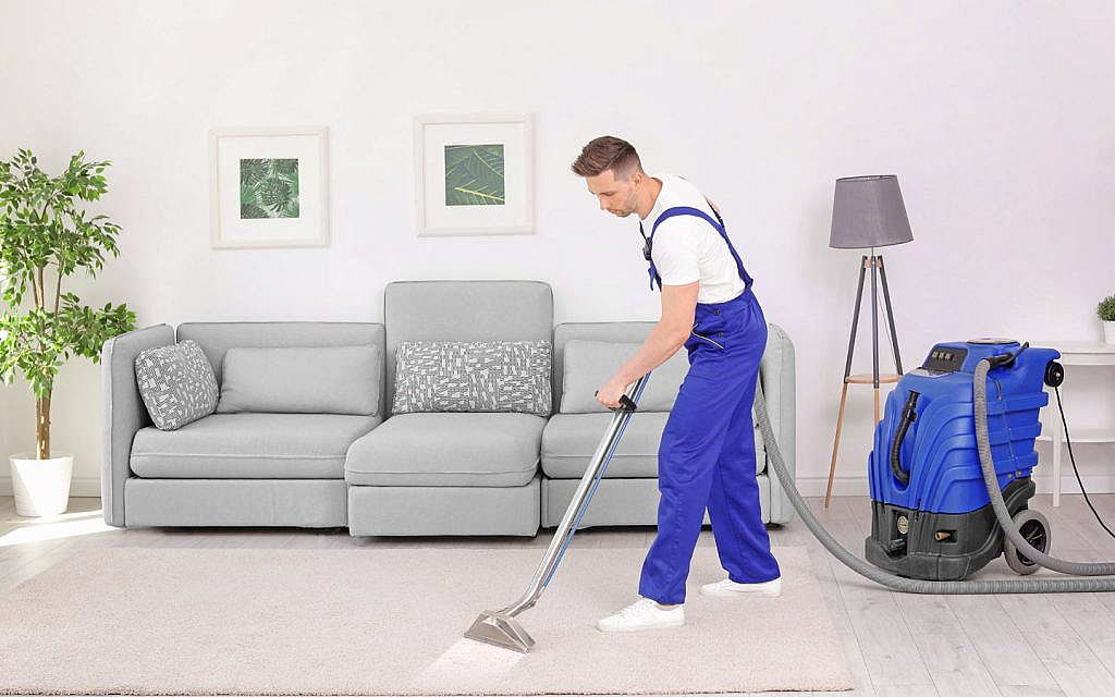 Advanced carpet cleaning equipment