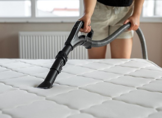 Mattress cleaning service